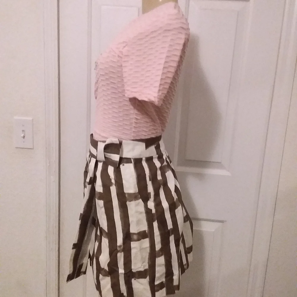 Banana Republic wrapped skirt - Picture 3 of 14